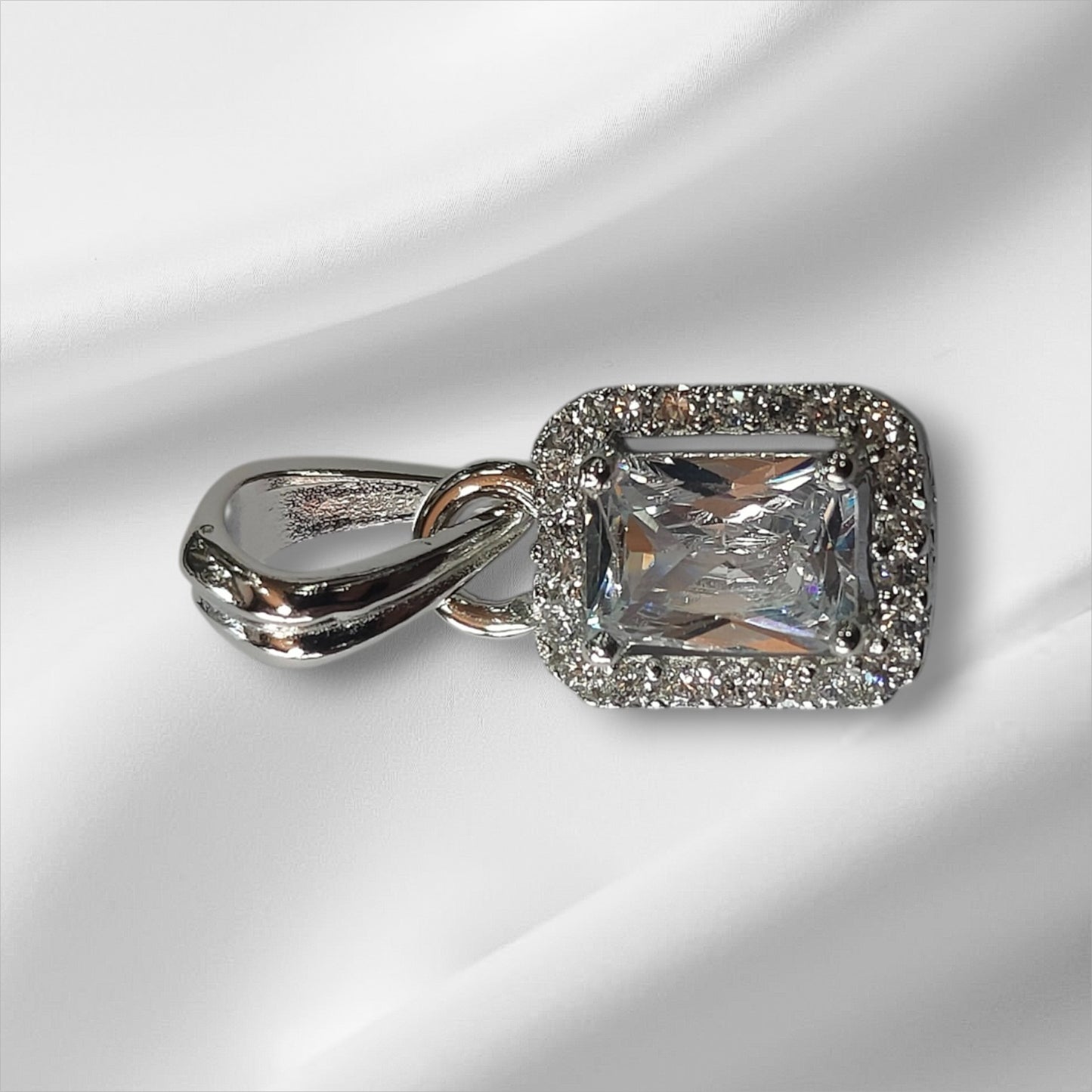 Luminous Halo Platinum Plated Silver Set