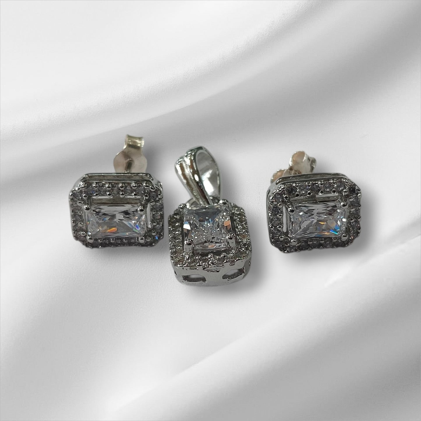 Luminous Halo Platinum Plated Silver Set