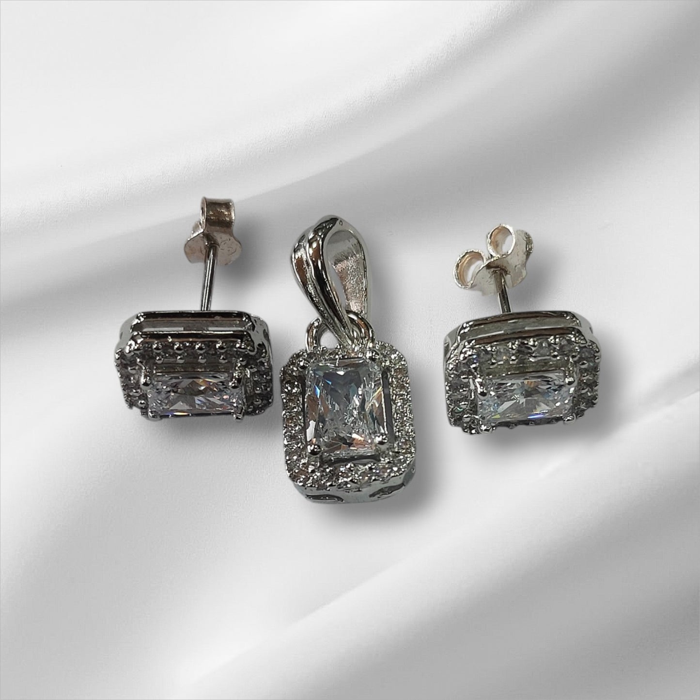 Luminous Halo Platinum Plated Silver Set