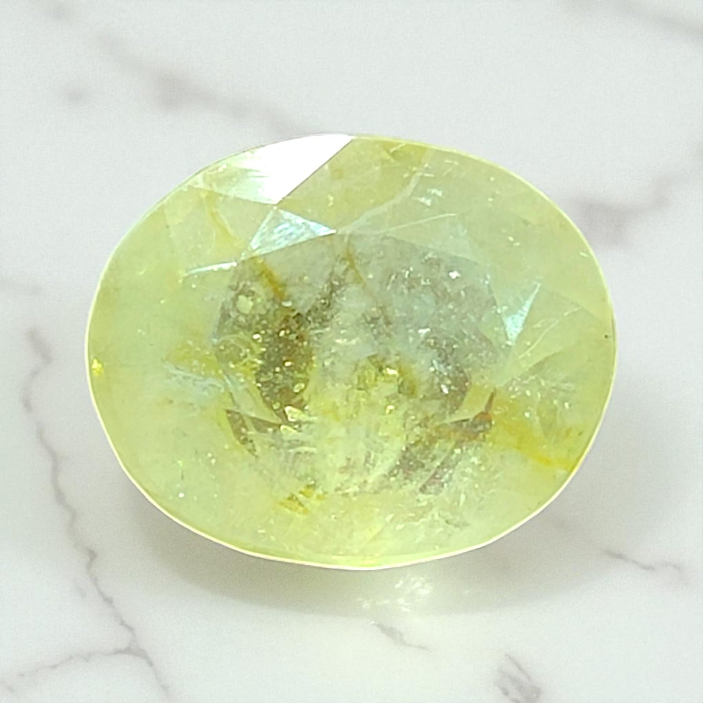 Yellow Sapphire (Pukhraj) – 4.3 Carat